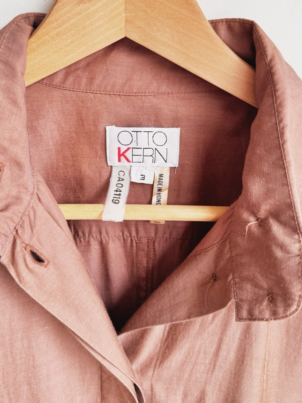 Vintage Otto Kern Silk Cotton Blend Taupe Hidden Placket Designer Blouse Large - Picture 6 of 9